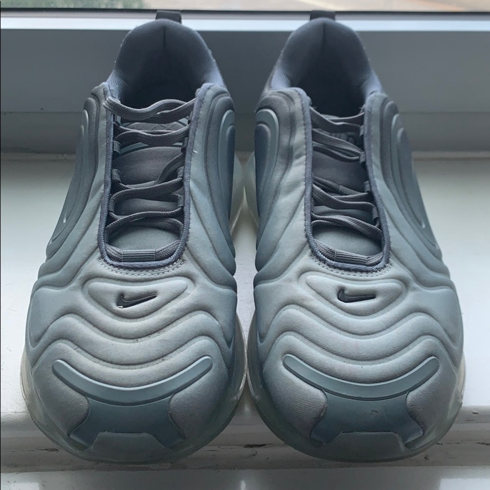 Nike air max 720(grey) no box!